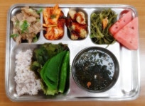 급식사진<식생활관<학교소식<군산제일중학교 군산제일중학교