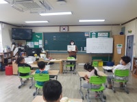 졸업앨범<학교앨범<학교소식<동호초등학교 동호초등학교