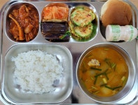 급식 사진<식생활관<학교소식<복흥초등학교 복흥초등학교