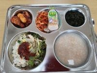 맛있는 점심시간<급식실<열린마당<전주용덕초등학교 전주용덕초등학교