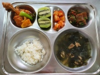 급식앨범<식생활관<학교소식<군산내흥초등학교 군산내흥초등학교