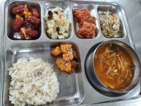 급식 사진방<급식실<학교소식<만경여자중학교 만경여자중학교