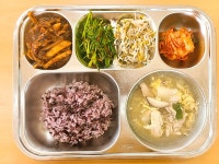 식단 갤러리<식생활관<알림<천천초등학교 천천초등학교