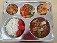 맛있는 점심시간<급식실<열린마당<전주용덕초등학교 전주용덕초등학교