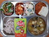 급식앨범<식생활관<학교소식<군산산북초등학교 군산산북초등학교