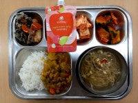 오늘의 급식<급식실<학교소식<석불초등학교 석불초등학교
