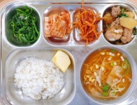급식사진<식생활관<학교소식<운봉초등학교 운봉초등학교