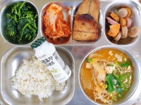 급식사진<식생활관<학교소식<운봉초등학교 운봉초등학교