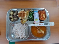 급식앨범<식생활관<학교소식<심원초등학교 심원초등학교