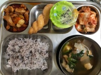 급식앨범<급식실<학교마당<성일고등학교 성일고등학교