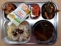 오늘의 급식<급식실<학교소식<석불초등학교 석불초등학교