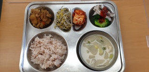 오늘의 급식<식생활교육<알림마당<청웅초등학교 청웅초등학교
