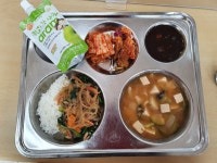 맛있는 점심시간<급식실<열린마당<전주용덕초등학교 전주용덕초등학교