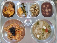 식단갤러리<식생활관<학교소식<이리신흥초등학교 이리신흥초등학교