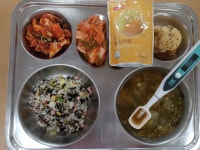 급식앨범<학교급식<학교소식<군산푸른솔초등학교 군산푸른솔초등학교