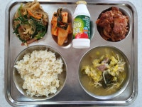 급식사진<식생활관<열린마당<부안여자고등학교 부안여자고등학교