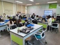 미래가인공방 | 활동사진<발명교육센터/미래창작공방<발명교육센터/미래창작공방<전북특별자치도무주교육지원청 전북특별자치도무주교육지원청