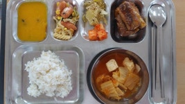 급식앨범<급식<교육활동<군산동산중학교 군산동산중학교