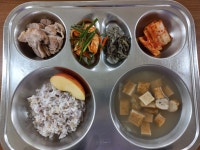 급식앨범<학교급식<학교소식<이리동남초등학교 이리동남초등학교