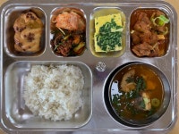 식단앨범<식생활관<학교소식<이리북중학교 이리북중학교