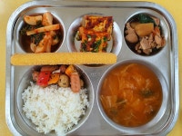 급식앨범<급식소식<학교소식<남원초등학교 남원초등학교