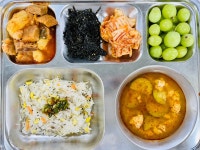 급식사진란(2024.3월 이전)<식생활관<알림마당<이일여자고등학교 이일여자고등학교
