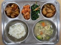 식단갤러리<식생활관<천서마당<천서초등학교 천서초등학교