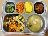 급식앨범<급식실<알림마당<계화중학교 계화중학교