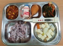 급식앨범<식생활관<학교소식<심원초등학교 심원초등학교