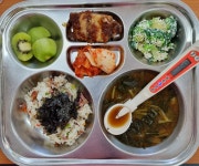 급식앨범<급식<학교소식<성송초등학교 성송초등학교