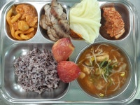 급식식단 사진