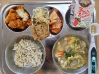 급식앨범<식생활관<정보마당<군산서흥중학교 군산서흥중학교