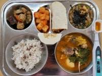 급식앨범<식생활관<정보마당<군산서흥중학교 군산서흥중학교