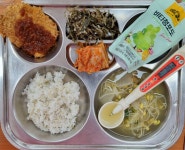 급식앨범<급식<학교소식<성송초등학교 성송초등학교