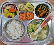 급식앨범<급식<학교소식<성송초등학교 성송초등학교
