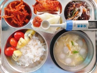 급식앨범<식생활관<학교소식<동진초등학교 동진초등학교