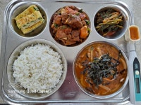 중식사진 게시<식생활관<열린마당<신태인고등학교 신태인고등학교