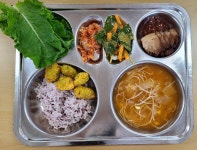 식단갤러리<식생활관<천서마당<천서초등학교 천서초등학교