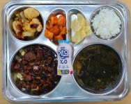 식단갤러리<식생활관<천서마당<천서초등학교 천서초등학교