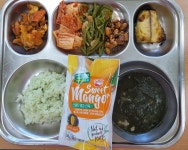 이달의 식단<영양소식<학교소식<산서초등학교 산서초등학교