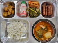 급식사진<급식실<교육활동<김제중앙중학교 김제중앙중학교