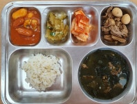 이달의식단<식생활관<알림마당<임피초등학교 임피초등학교