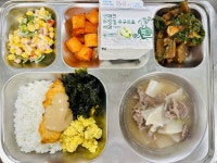 급식사진란<식생활관<알림마당<이일여자고등학교 이일여자고등학교