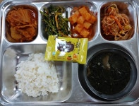 급식사진<급식실<교육활동<김제중앙중학교 김제중앙중학교