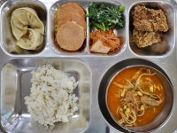 급식사진<급식실<교육활동<김제중앙중학교 김제중앙중학교