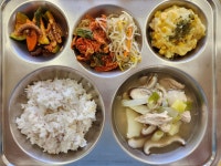 급식 사진<급식실<학교소식<개야도초등학교 개야도초등학교