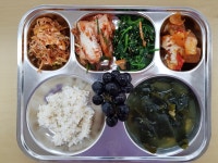 급식앨범<식생활관<학교소식<남원용성중학교 남원용성중학교