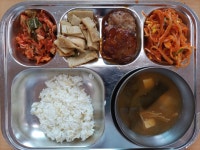 식단<급식<학교소식<소룡초등학교 소룡초등학교