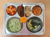 이달의식단