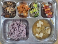 오늘의 점심<식생활관<열린마당<전주반월초등학교 전주반월초등학교